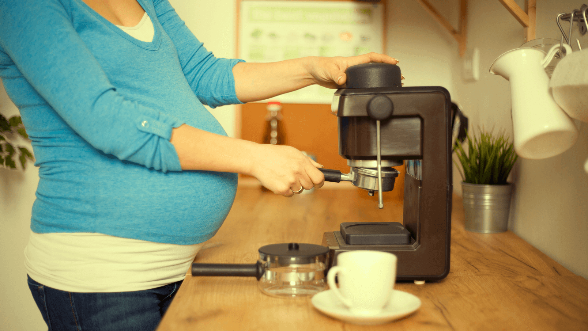 Picie kawy w ciąży
